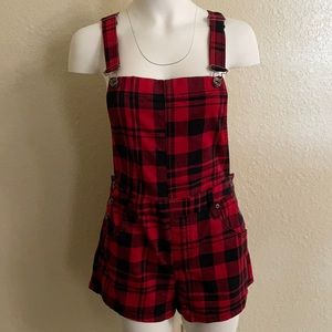 Blackheart overall shorts